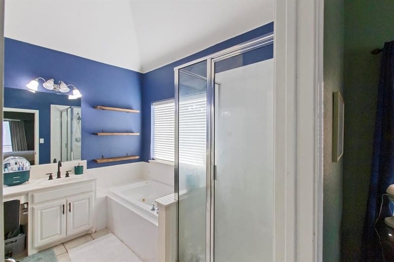 417 Valley View Lane, Krum TX 76249 - Photo 18