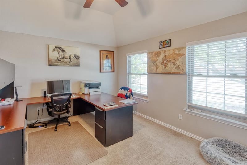 18 Pleasant Valley, Sanger TX 76266 - Photo 2