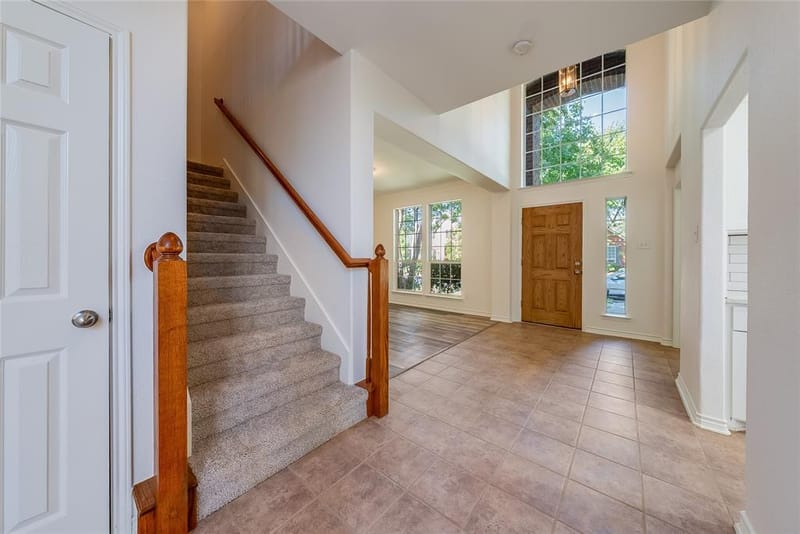 9998 Planters Row Drive, Frisco TX 75033 - Photo 6