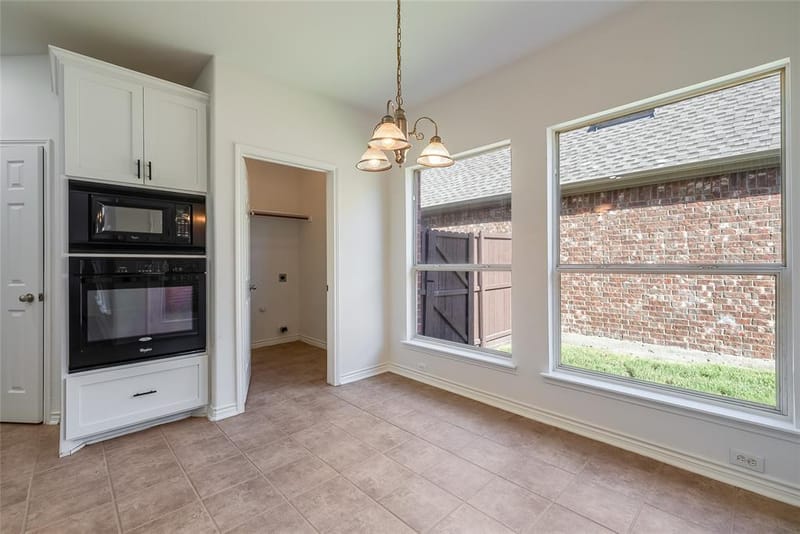 9998 Planters Row Drive, Frisco TX 75033 - Photo 11