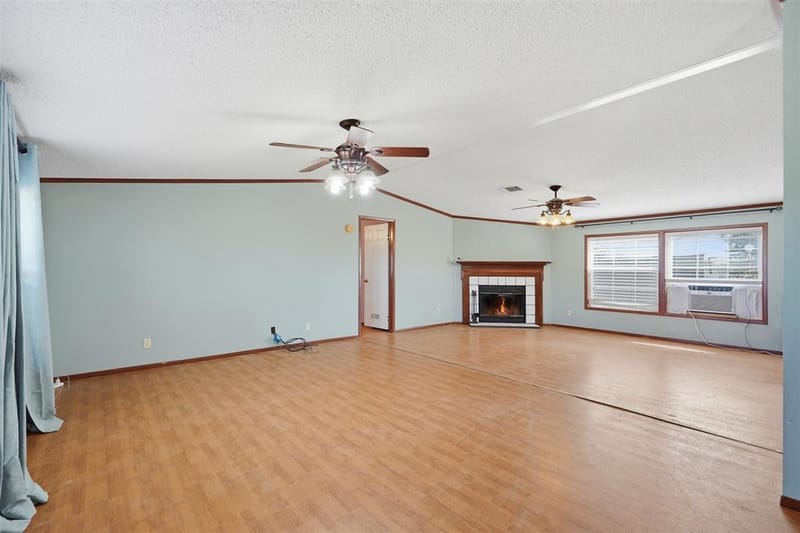 937 County Road 4790, Boyd TX 76023 - Photo 7
