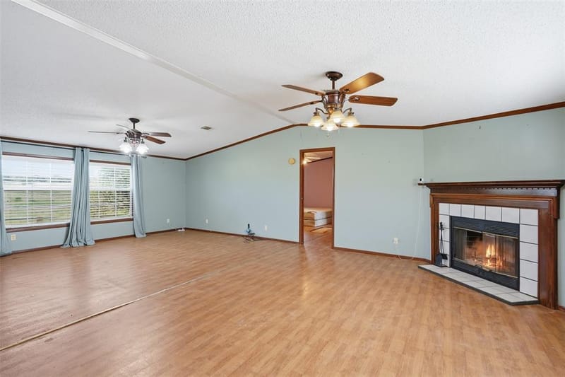 937 County Road 4790, Boyd TX 76023 - Photo 9