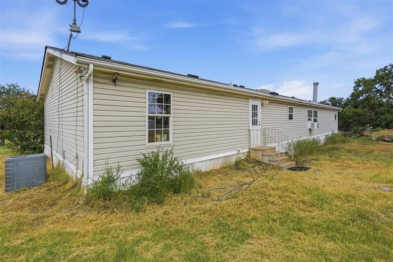 937 County Road 4790, Boyd TX 76023 - Photo 24