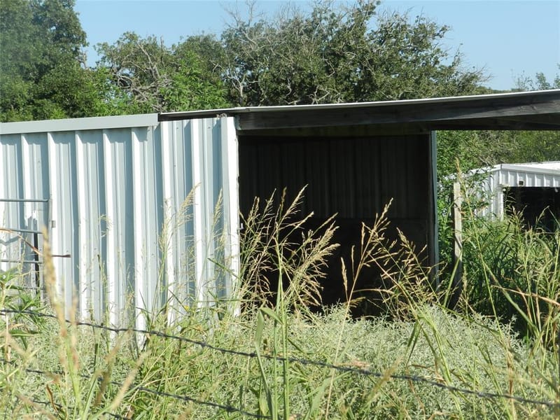 937 County Road 4790, Boyd TX 76023 - Photo 33