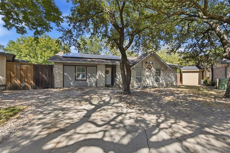 3156 Abbey Road, Carrollton TX 75007