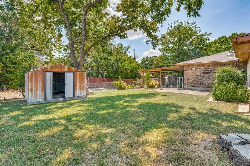 948 Briarcove Place, Lancaster TX 75146 - Photo 24