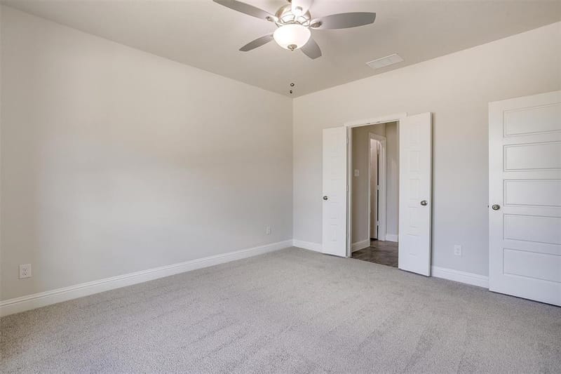 6918 Houndstooth Place, Arlington TX 76001 - Photo 14