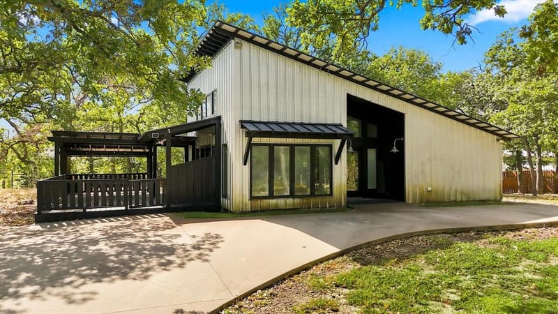 261 Hunter Court, Bartonville TX 76226 - Photo 7