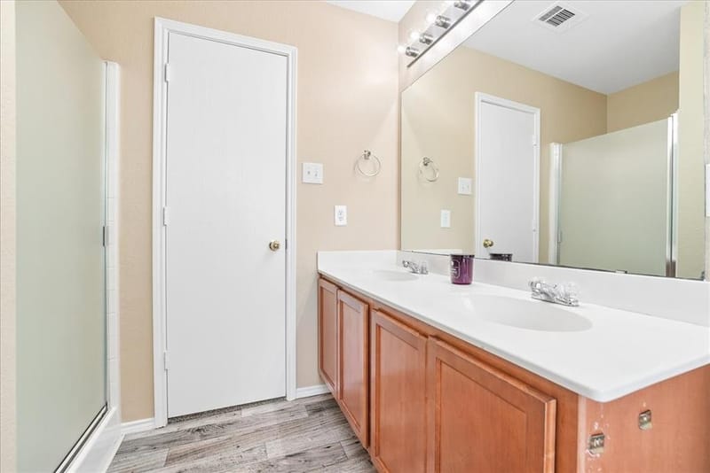1002 James Donald Lane, Glenn Heights TX 75154 - Photo 22