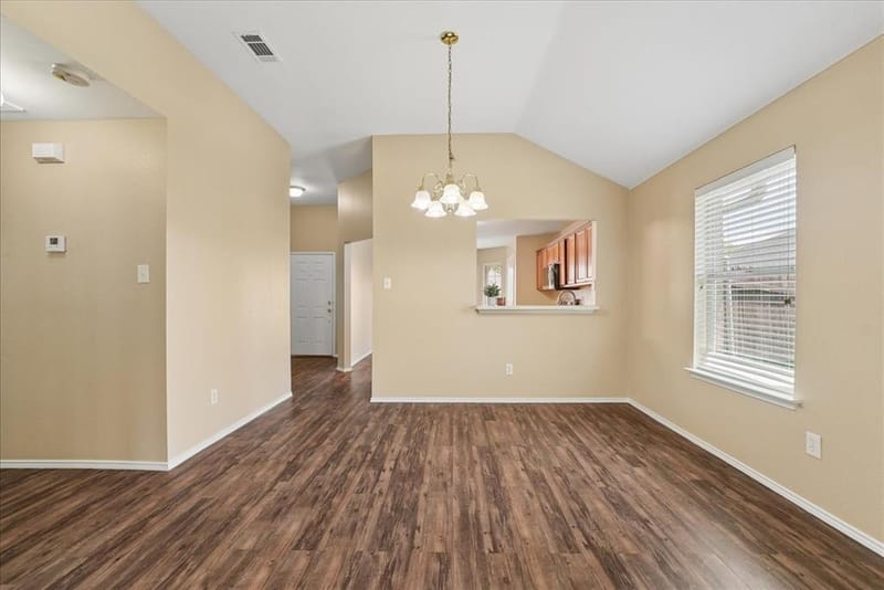 1002 James Donald Lane, Glenn Heights TX 75154 - Photo 9