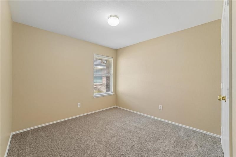 1002 James Donald Lane, Glenn Heights TX 75154 - Photo 25