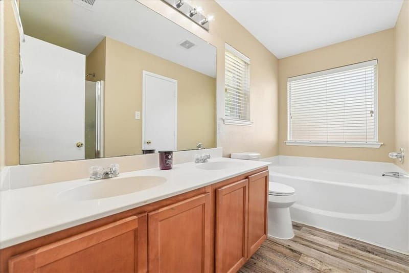 1002 James Donald Lane, Glenn Heights TX 75154 - Photo 21