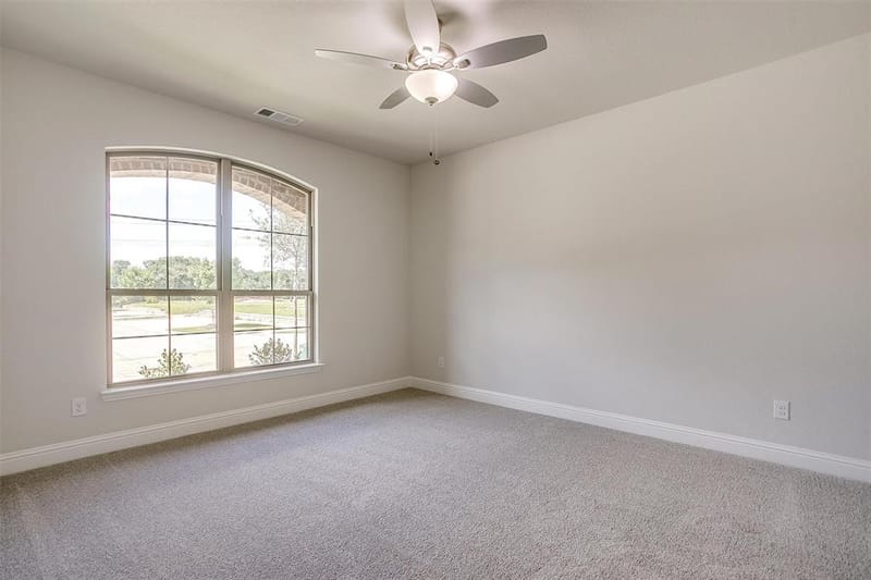6912 Houndstooth Place, Arlington TX 76001 - Photo 13