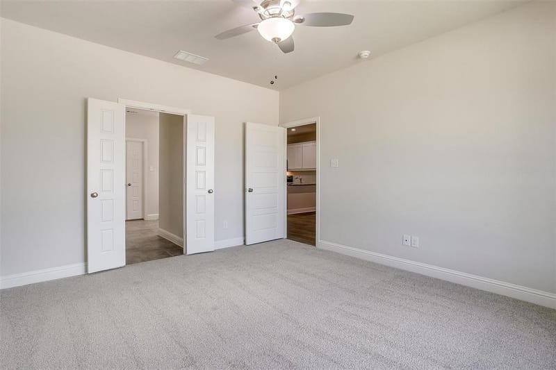 6912 Houndstooth Place, Arlington TX 76001 - Photo 15
