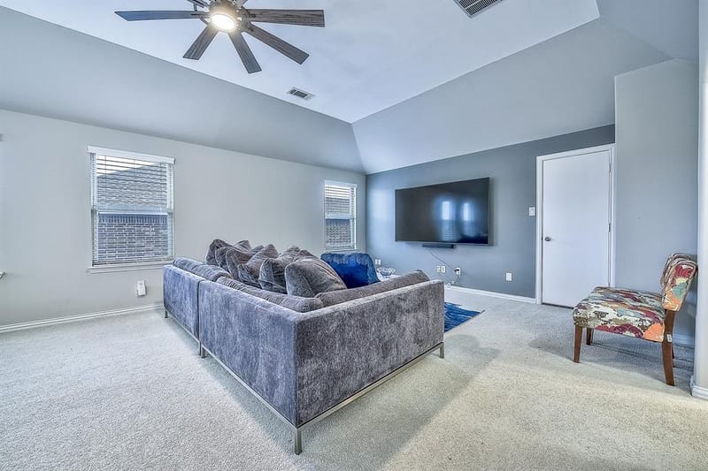 3904 Deer Lake Drive, McKinney TX 75071 - Photo 6