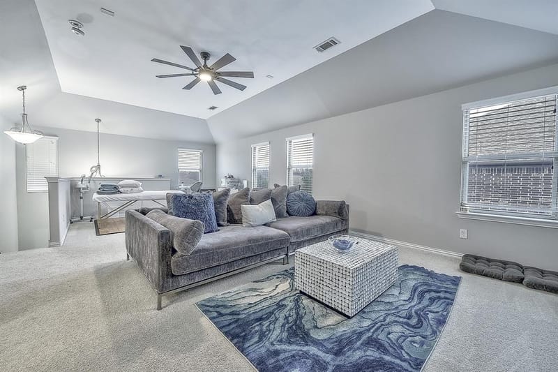 3904 Deer Lake Drive, McKinney TX 75071 - Photo 5