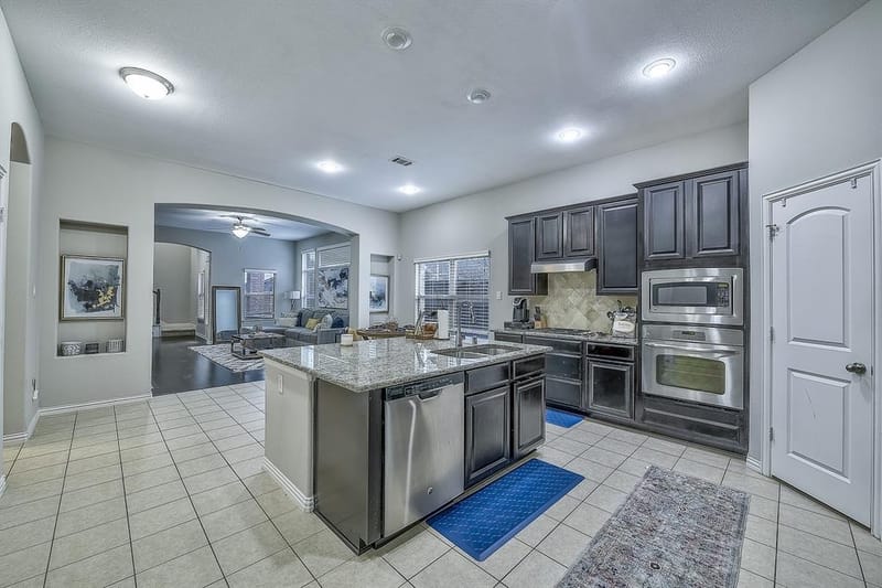 3904 Deer Lake Drive, McKinney TX 75071 - Photo 14