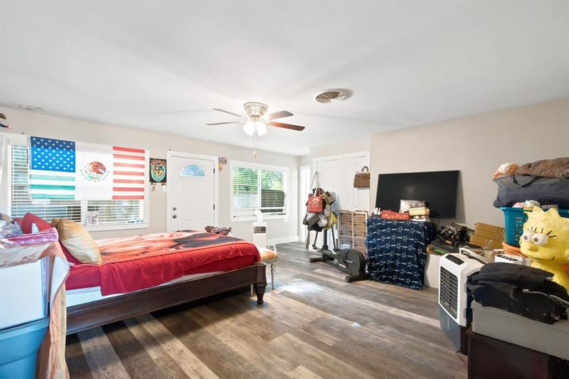 109 W 11th Street, Irving TX 75060 - Photo 13