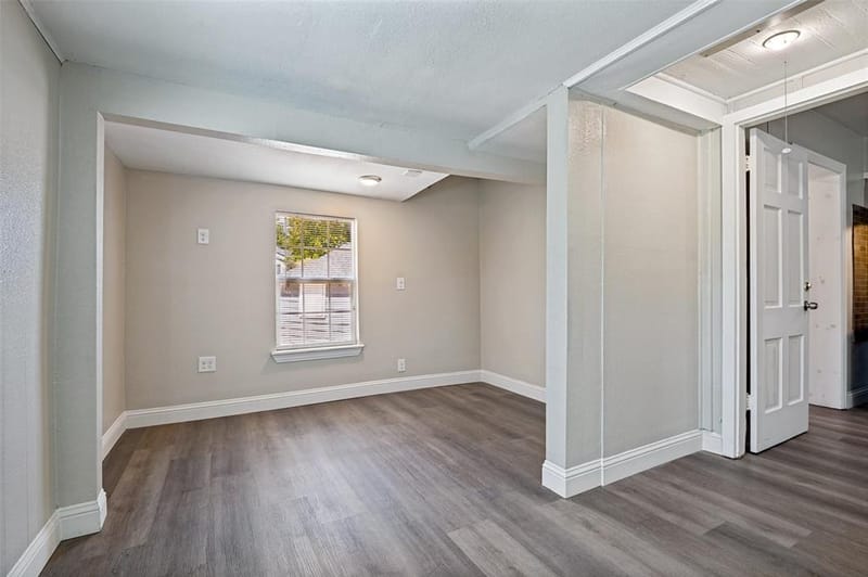 705 Reverchon Drive, Dallas TX 75211 - Photo 13