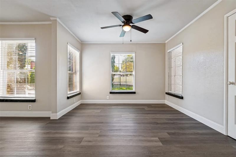 705 Reverchon Drive, Dallas TX 75211 - Photo 8