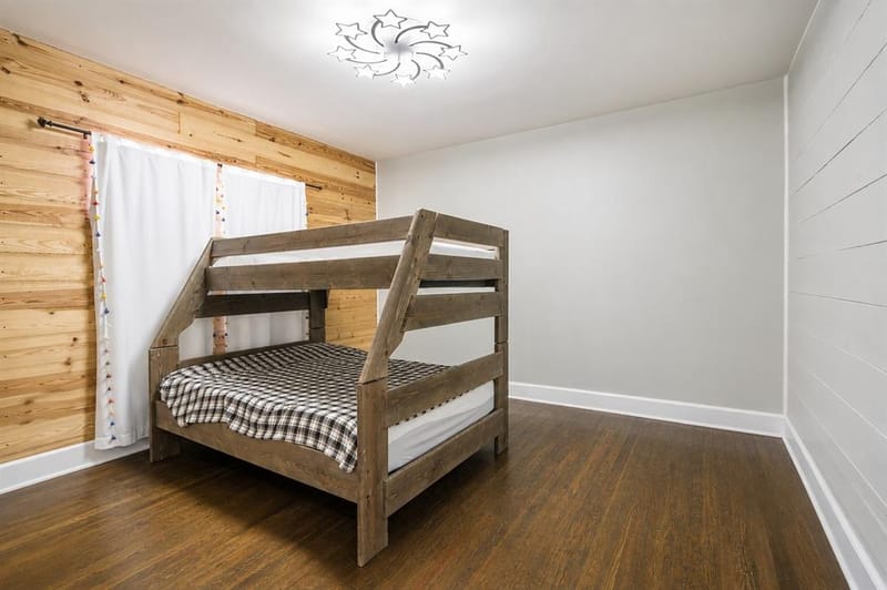 719 N Barnett Avenue, Dallas TX 75211 - Photo 12