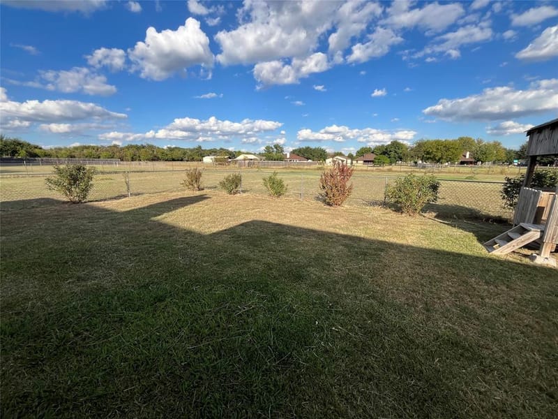 104 Cinnamon Court, Weatherford TX 76088 - Photo 29