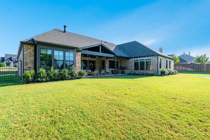 631 San Saba W, Midlothian TX 76065 - Photo 37