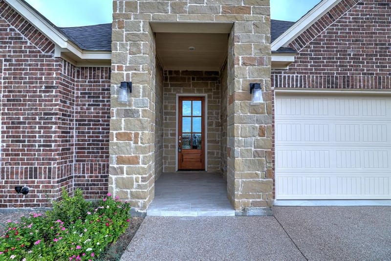 10171 blue jay Lane, Benbrook TX 76126 - Photo 2