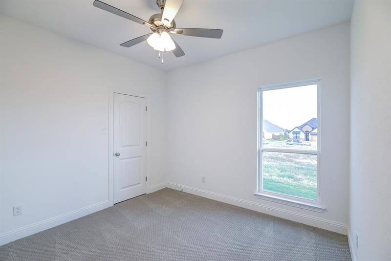 10171 blue jay Lane, Benbrook TX 76126 - Photo 9