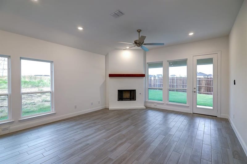 10171 blue jay Lane, Benbrook TX 76126 - Photo 15