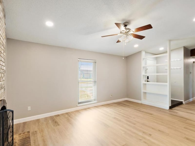 3215 Rockne Lane, Mesquite TX 75150 - Photo 6