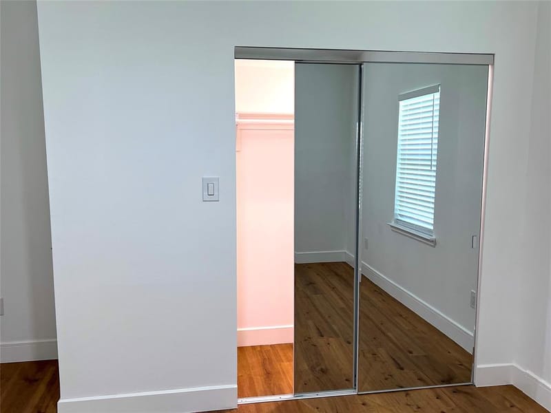3400 Spence Street, Dallas TX 75215 - Photo 32