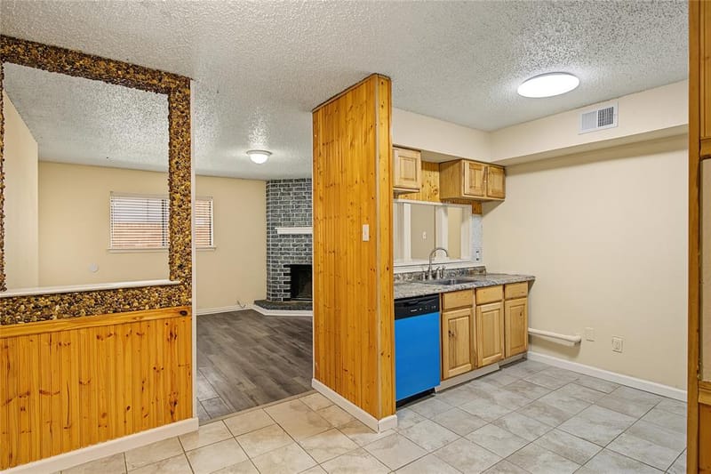 125 Allencrest Drive, White Settlement TX 76108 - Photo 10