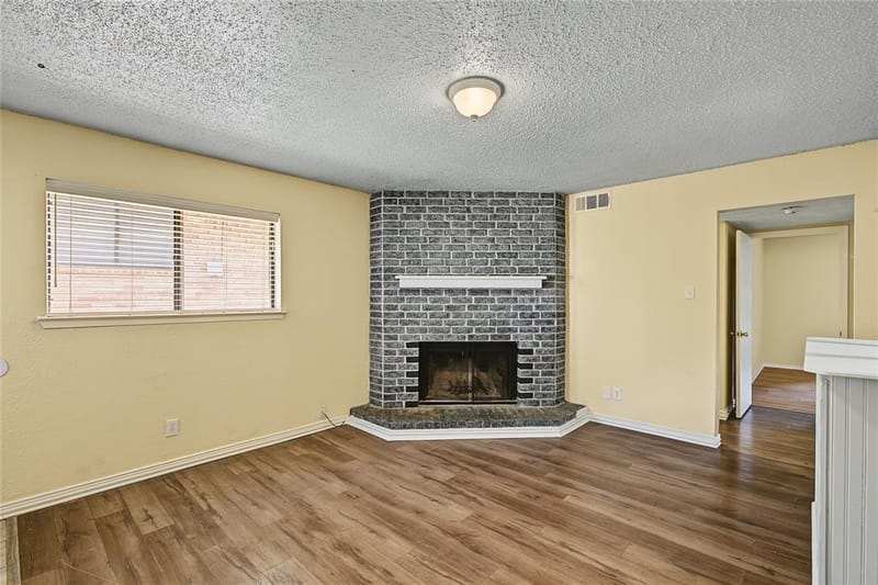 125 Allencrest Drive, White Settlement TX 76108 - Photo 4