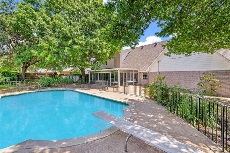 7029 Spring Valley Road, Dallas TX 75254 - Photo 2