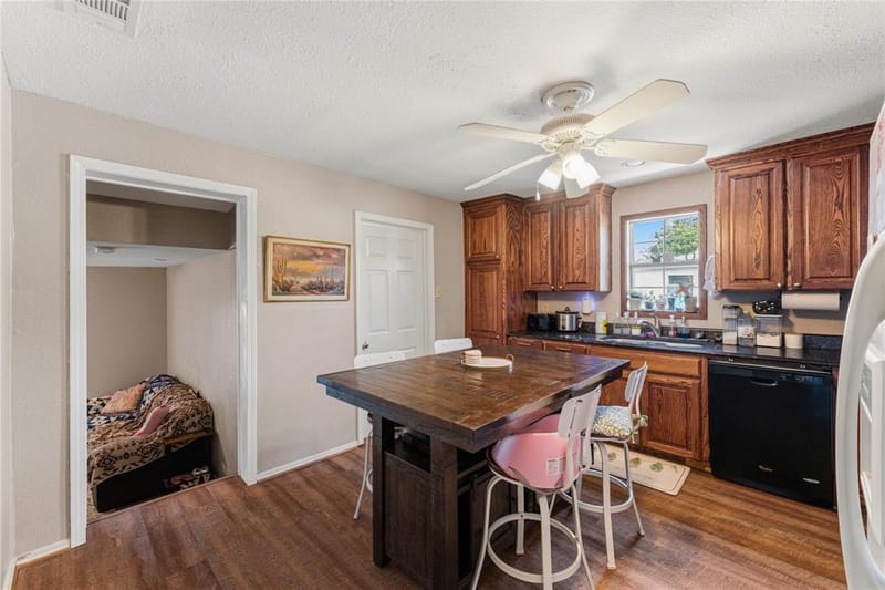 705 N Washington Street, Farmersville TX 75442 - Photo 13