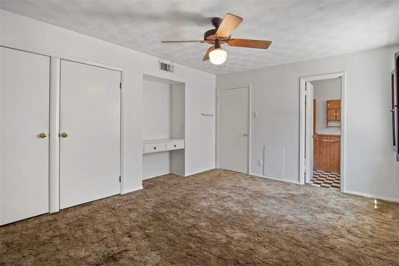 10636 Chesterton Drive, Dallas TX 75238 - Photo 15