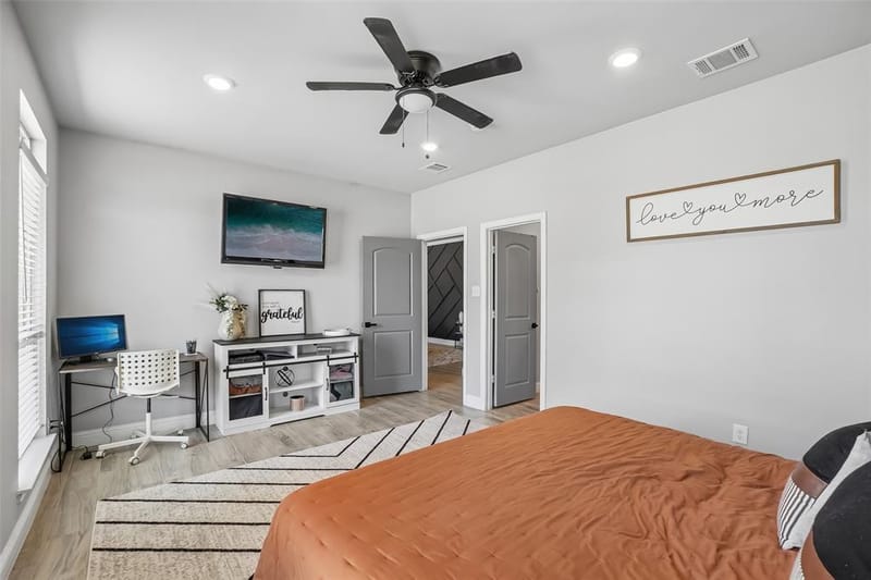 3600 Martin Street, Fort Worth TX 76119 - Photo 11