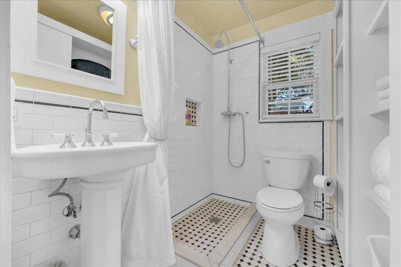 4532 Pershing Avenue, Fort Worth TX 76107 - Photo 34