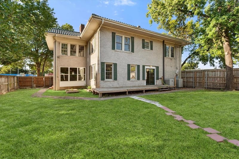 1452 W 2nd Avenue, Corsicana TX 75110 - Photo 34