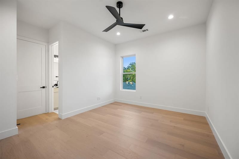 8902 San Leandro Drive, Dallas TX 75218 - Photo 34