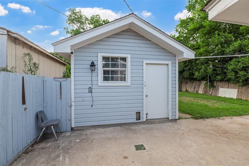 1211 S 17th Street, Temple TX 76504 - Photo 6