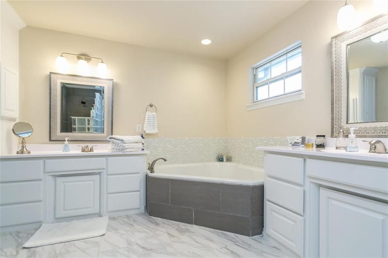 2600 Rosebud Lane, Richland Hills TX 76118 - Photo 21
