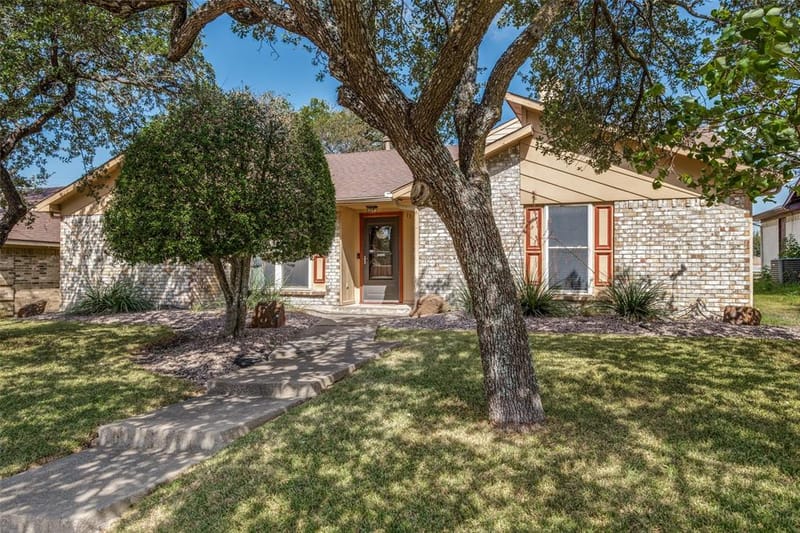 1317 Americana Lane, Mesquite TX 75150