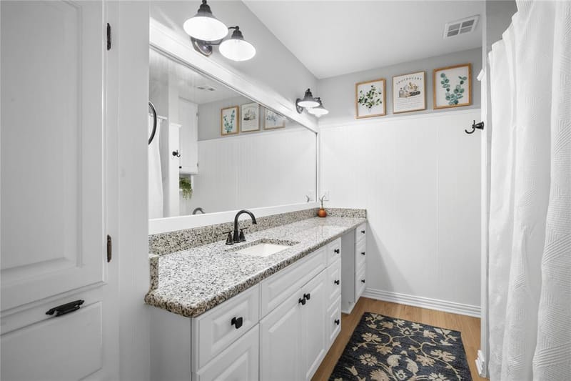 213 Wilshire Drive, Euless TX 76040 - Photo 17