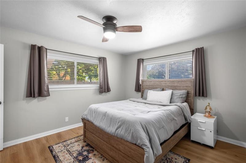 213 Wilshire Drive, Euless TX 76040 - Photo 12