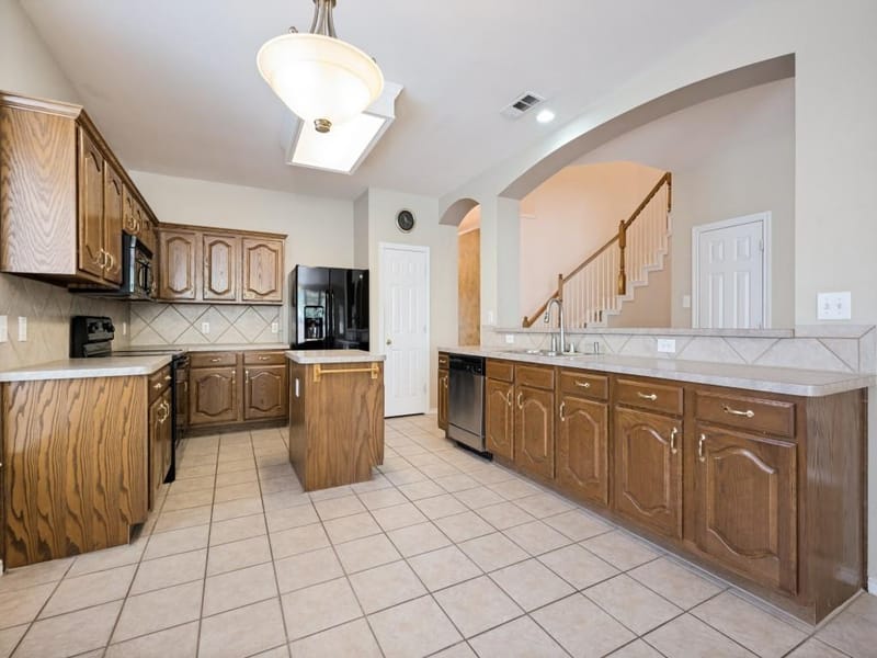 4205 Creek Falls Drive, Corinth TX 76208 - Photo 6