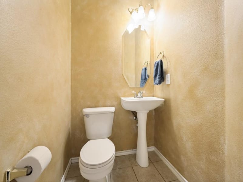 4205 Creek Falls Drive, Corinth TX 76208 - Photo 15