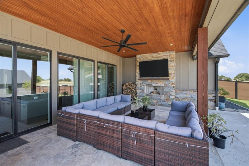 2223 Grass Roots Road, Tolar TX 76476 - Photo 32