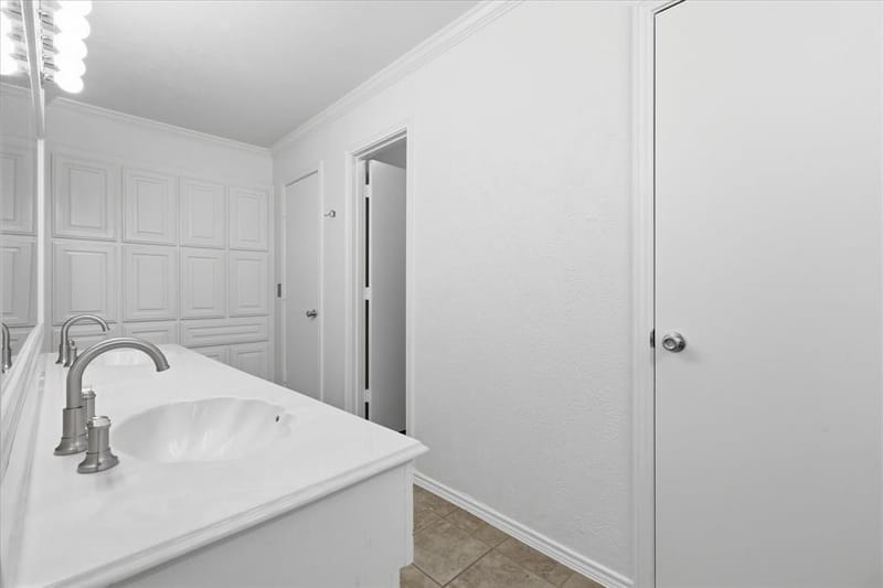 2512 Timbercreek Drive, Plano TX 75075 - Photo 17